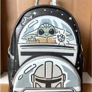 Loungefly Disney Parks Star Wars Madolorian Gliw In The Dark Backpack